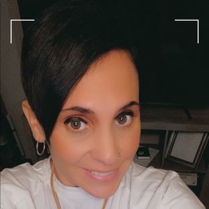 Meet your Posher, Alissa